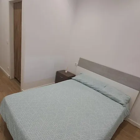 Habitacion H-2 2º Dcha Vistas 比戈